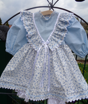 Rüschenkleid Maren